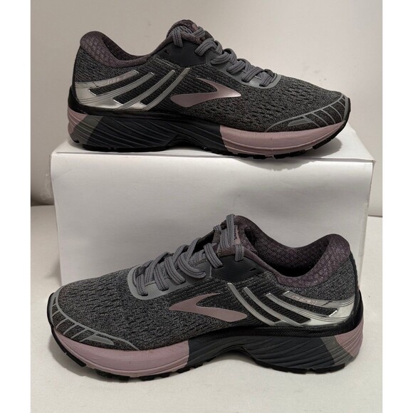 Brooks Women’s Size 6.5B - Picture 3 of 9